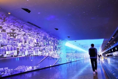 「穿越」夢幻時空隧道!廣州白云機場首推體驗空間